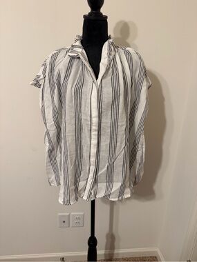 torrid White Button-Up Blouse with Black Vertical Stripes